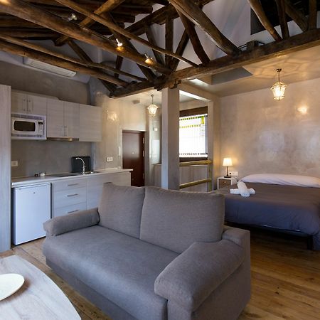 Los Lobos Suites Apartamentos Granada Kültér fotó