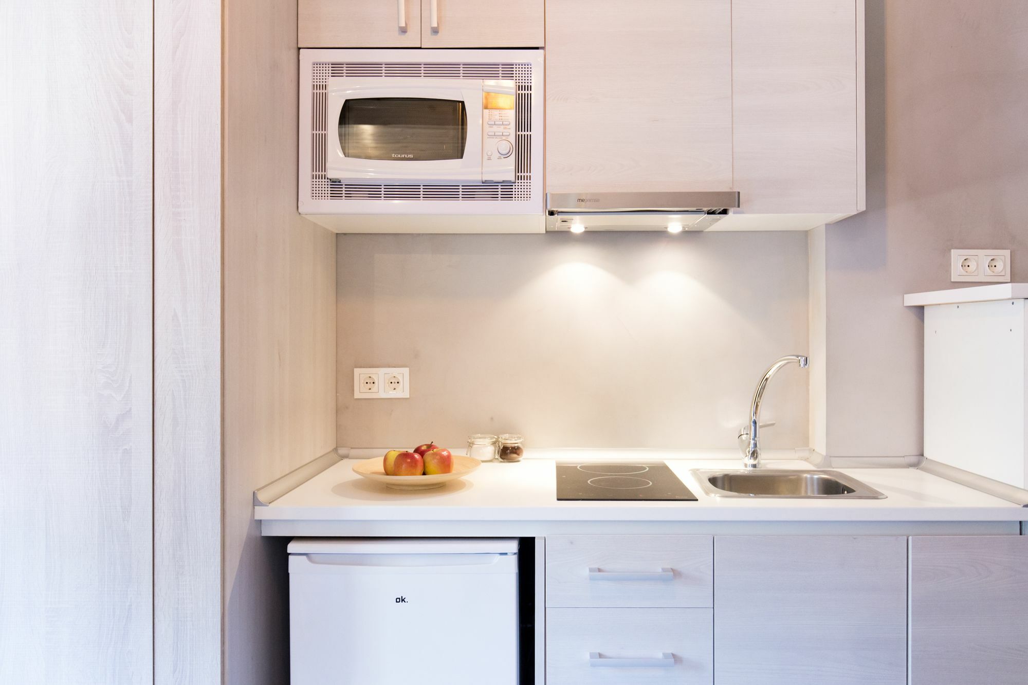 Los Lobos Suites Apartamentos Granada Kültér fotó